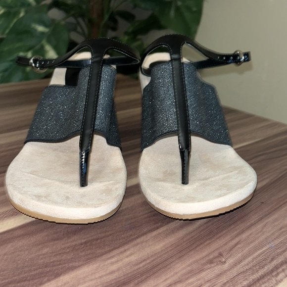 Anne Klein Ivana wedge sandal with cork bottom - Picture 13 of 16